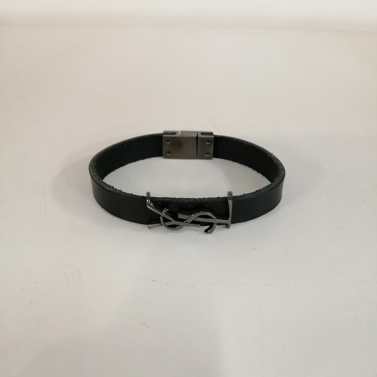 サンローラン(SAINT LAURENT)|YSLロゴレザーバングル|HARDOFF