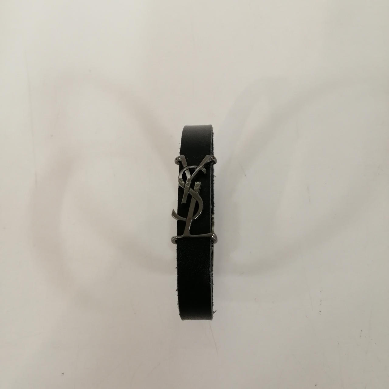 SAINT LAURENT レザーバングル サンローラン(SAINT LAURENT)|YSLロゴレザーバングル|HARDOFF