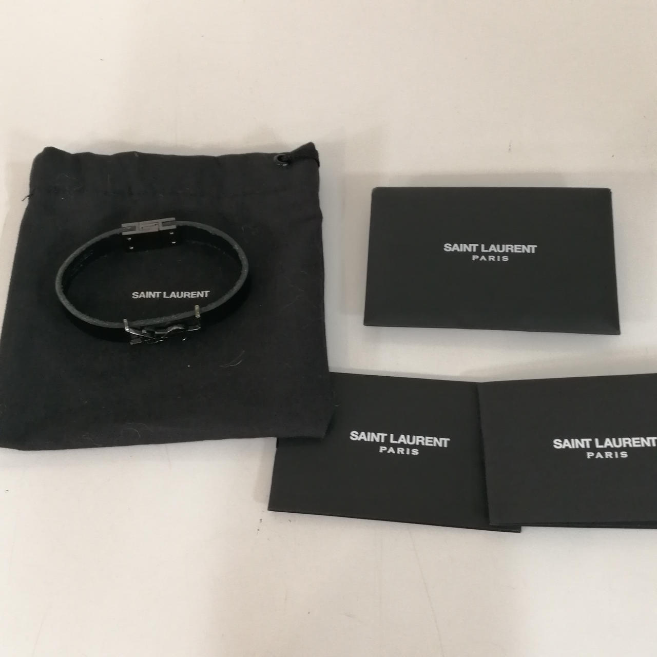 サンローラン(SAINT LAURENT)|YSLロゴレザーバングル|HARDOFF