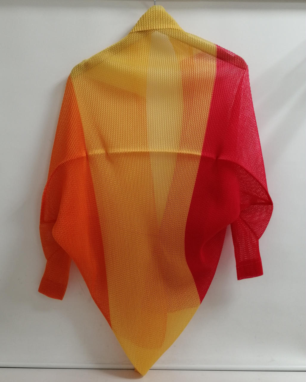 イッセイミヤケ(ISSEY MIYAKE)|ISSEY MIYAKE PLEATS PLEASE