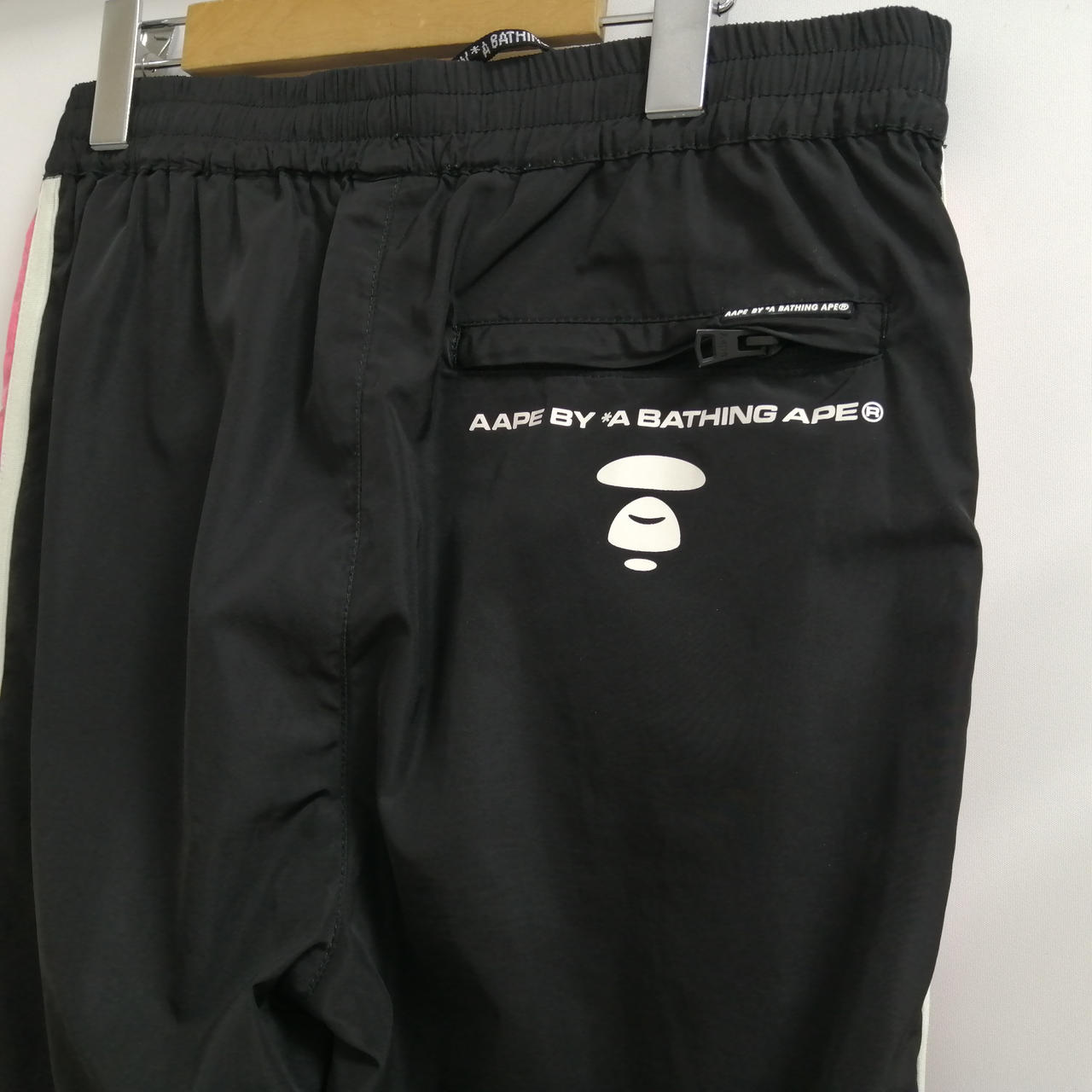 アベイシングエイプ(A BATHING APE)|ナイロンパンツ|HARDOFFオフ