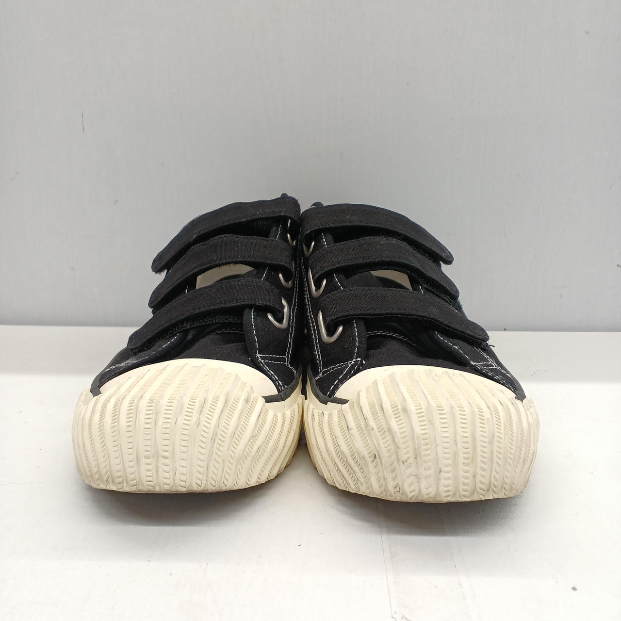 爪先部分、お汚れあり