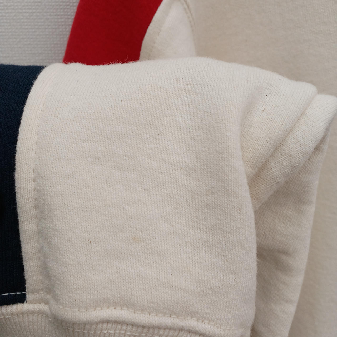 袖口、お汚れあり