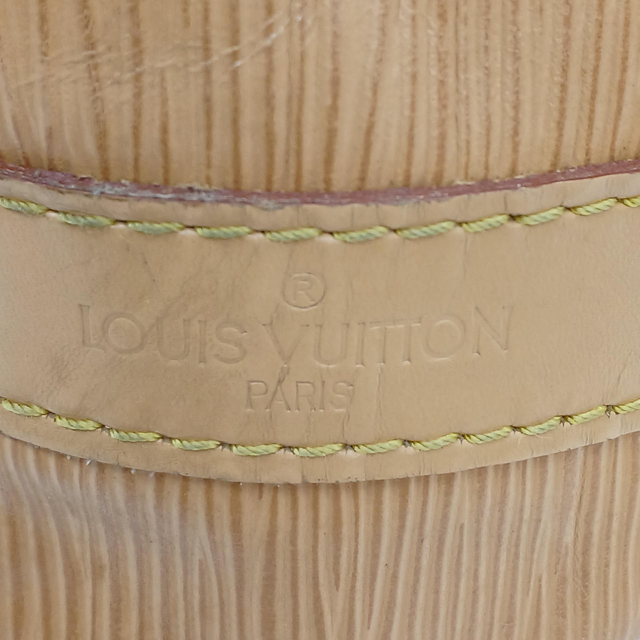 LOUIS VUITTON エピ プチノエ ウィニペグベージュ M44006