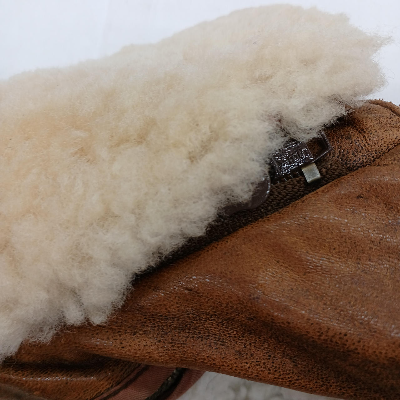 襟ボア取外し可能