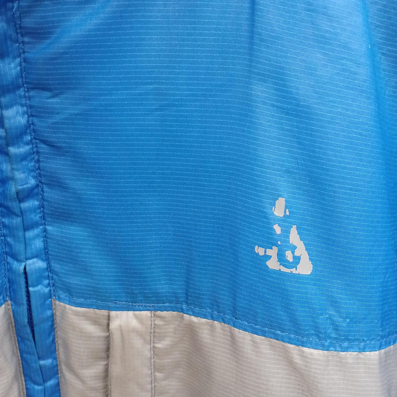 フロントロゴ剥がれ