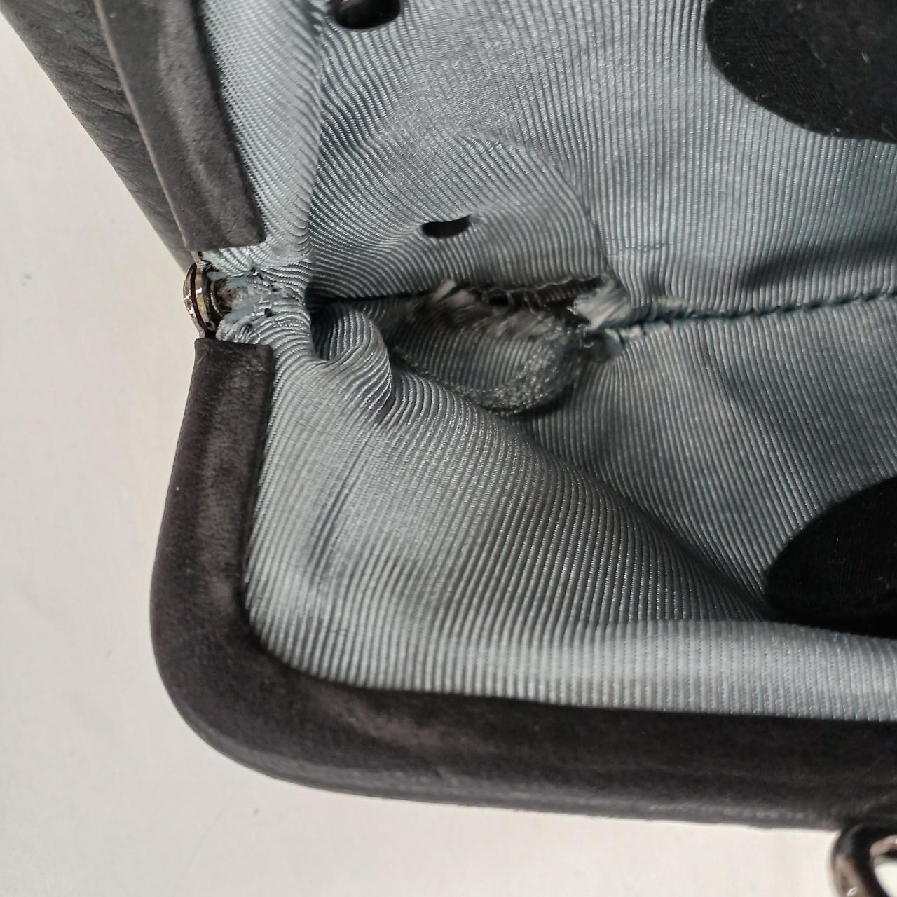 【美品】ear PAPILLONNER 牛革がま口折り財布　シルバー WEB限定》牛革がま口折り財布（財布）｜ear PAPILLONNER