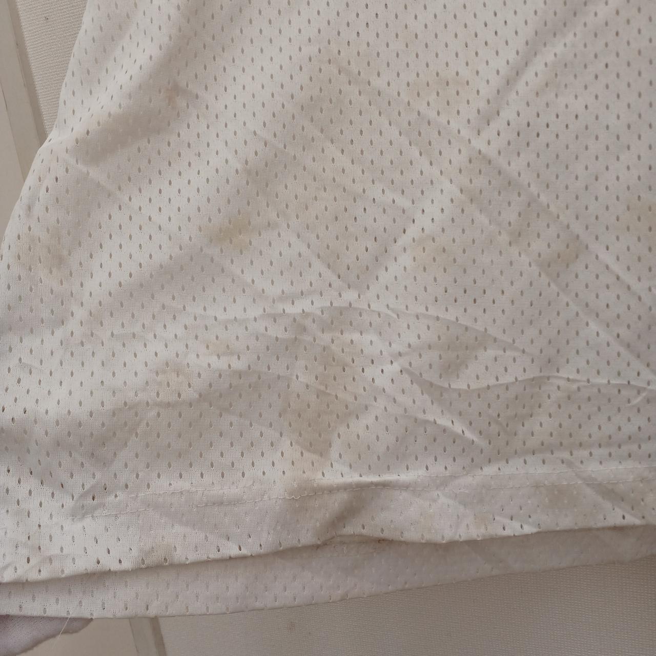 汚れがございます。