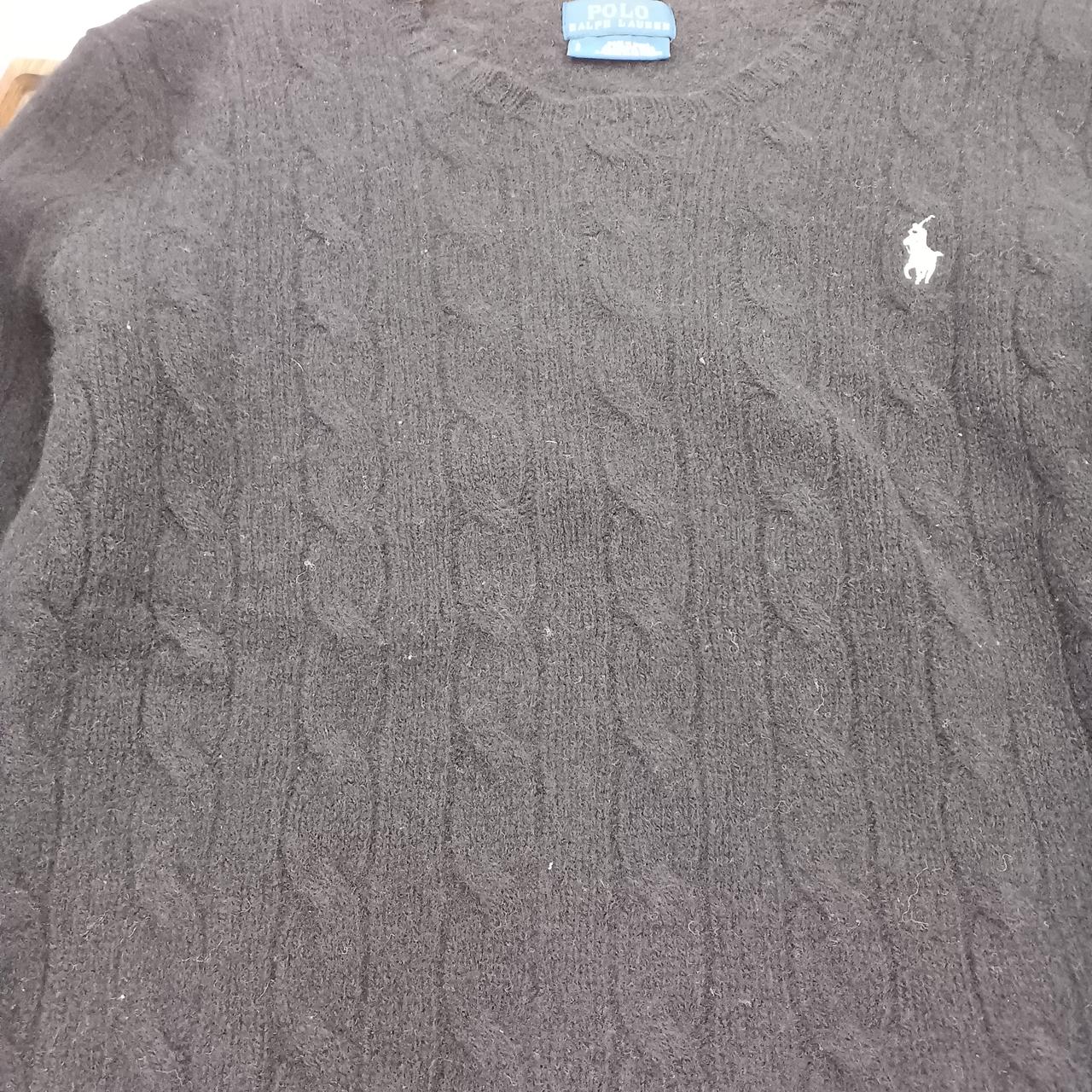 全体的に毛羽立ちがございます