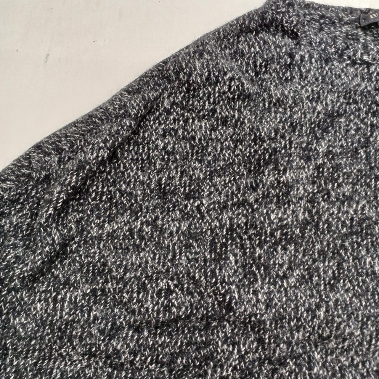 右袖によれあり