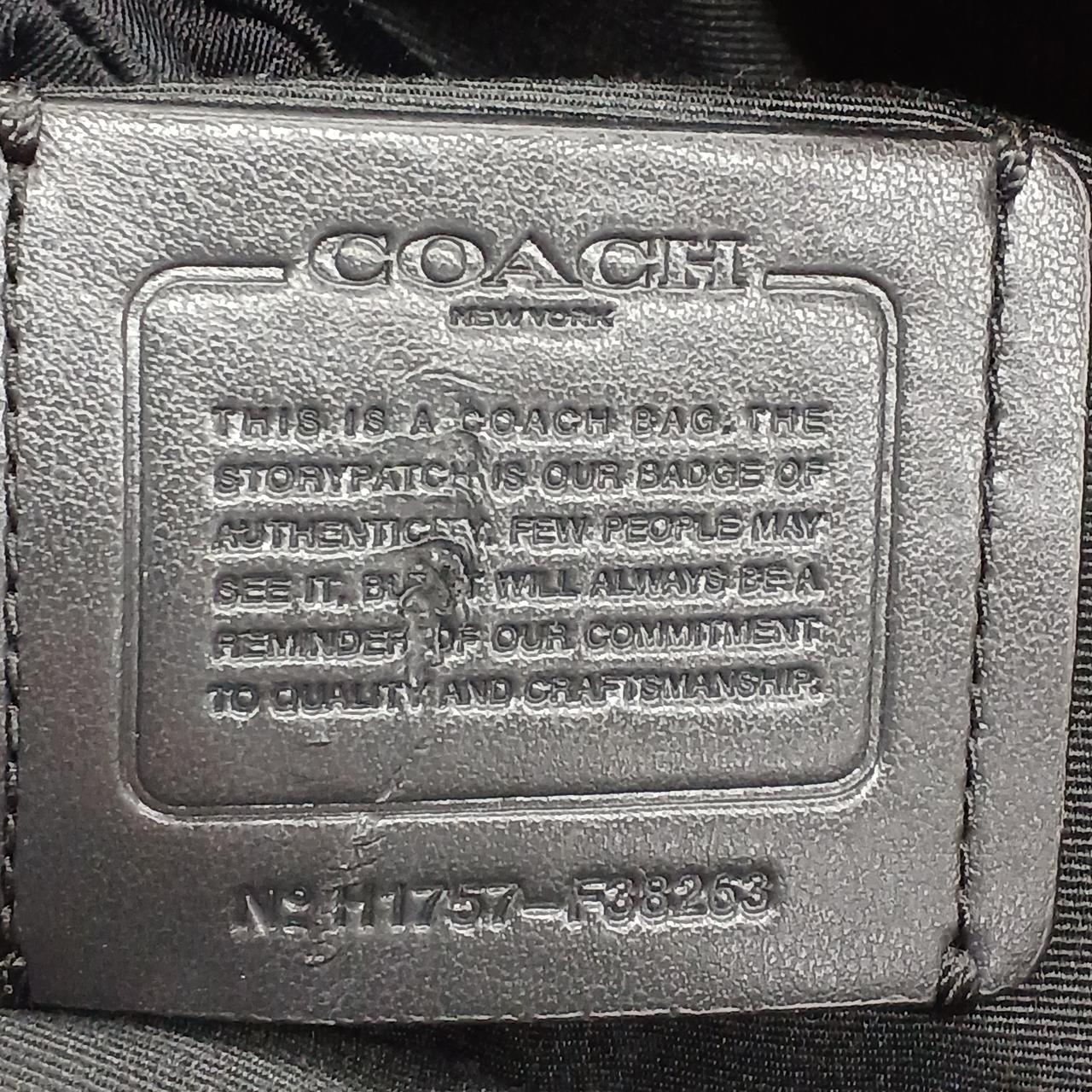 少々剥がれございます。