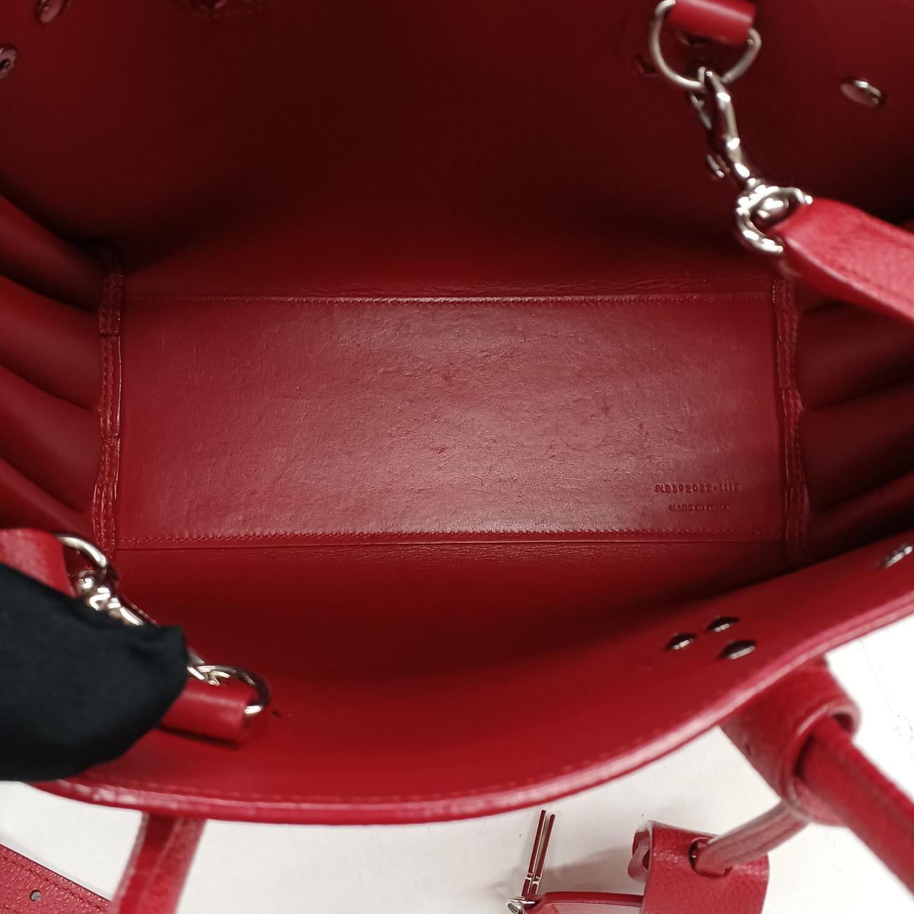 内側にキズあり