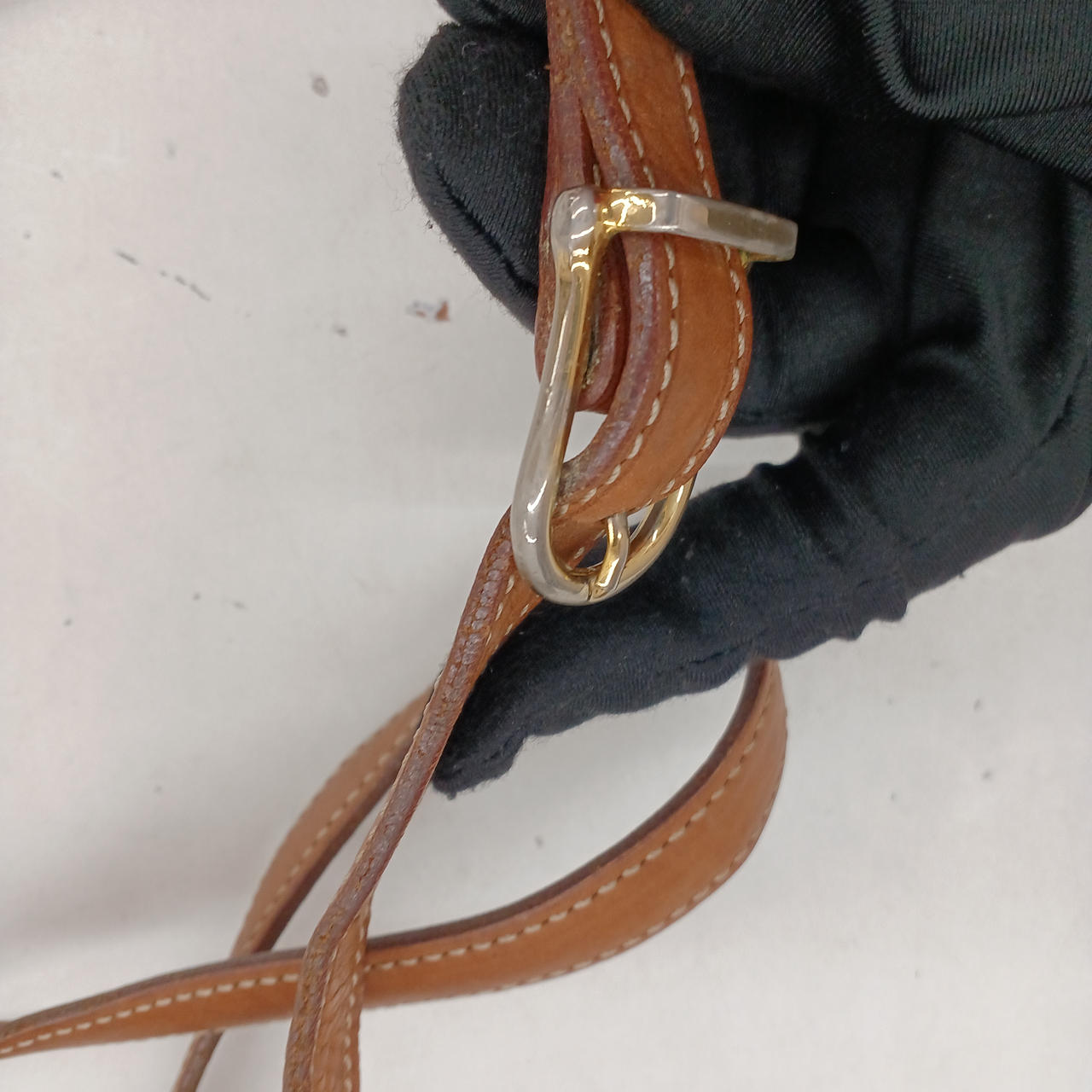 金属剥がれあり