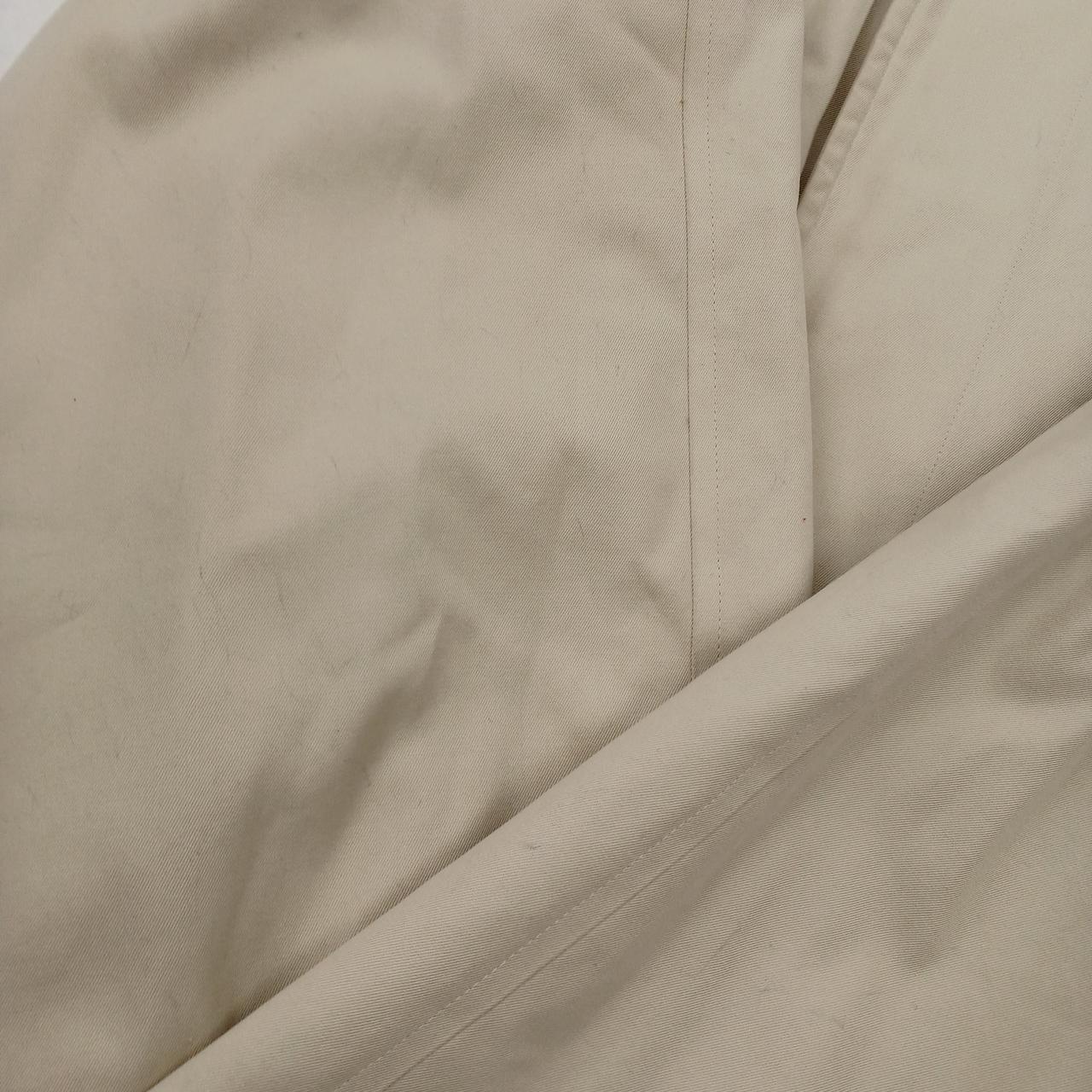 細かい汚れあり