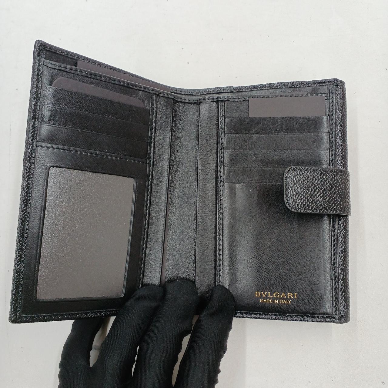 美品✳︎BVLGARI 2つ折り財布 クラシコ グレインレザー 黒 シルバー金具 楽天市場】【財布】BVLGARI ブルガリ クラシコ Wホック ダブルホック 3
