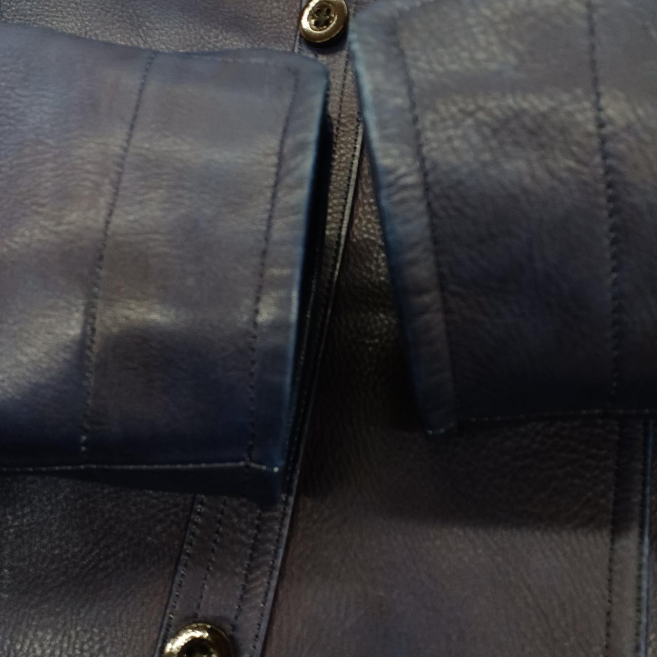 袖口にスレあり