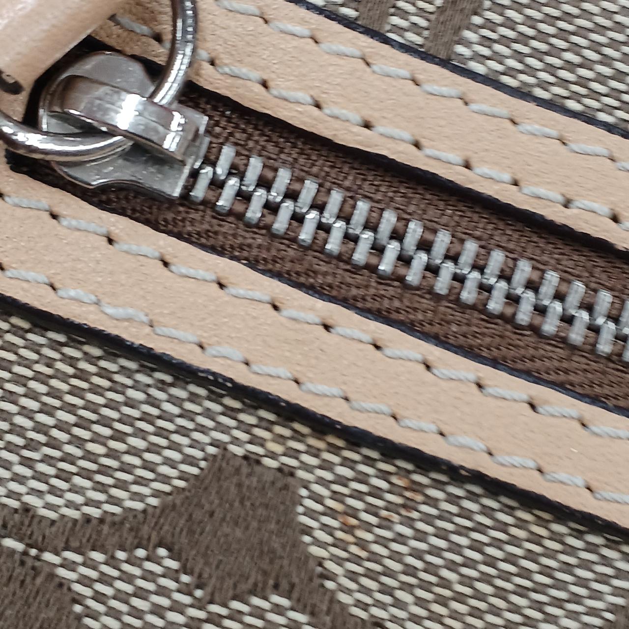 フロントに少々汚れ