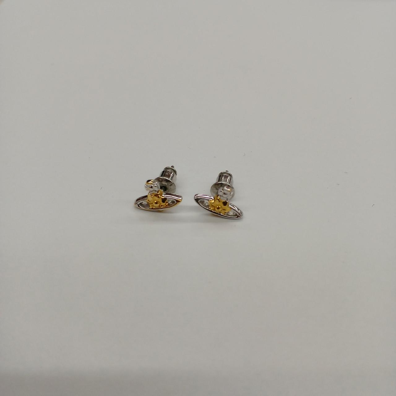 VIVIENNE WESTWOOD|ナノフラワーオーブピアス|【ハードオフ公式通販