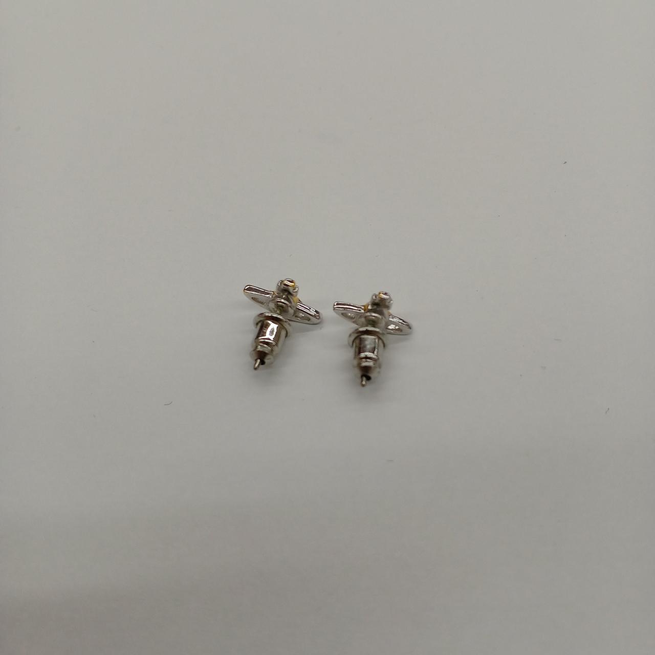 VIVIENNE WESTWOOD|ナノフラワーオーブピアス|【ハードオフ公式通販