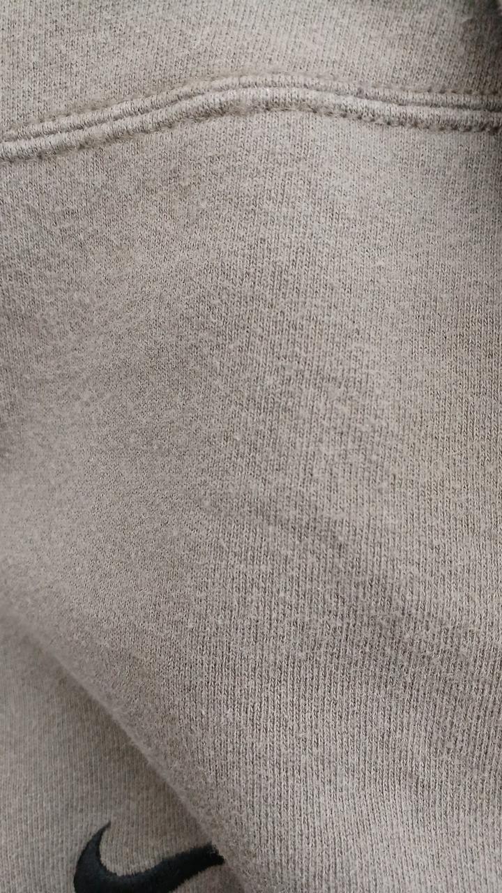 全体的に毛羽立ちあり