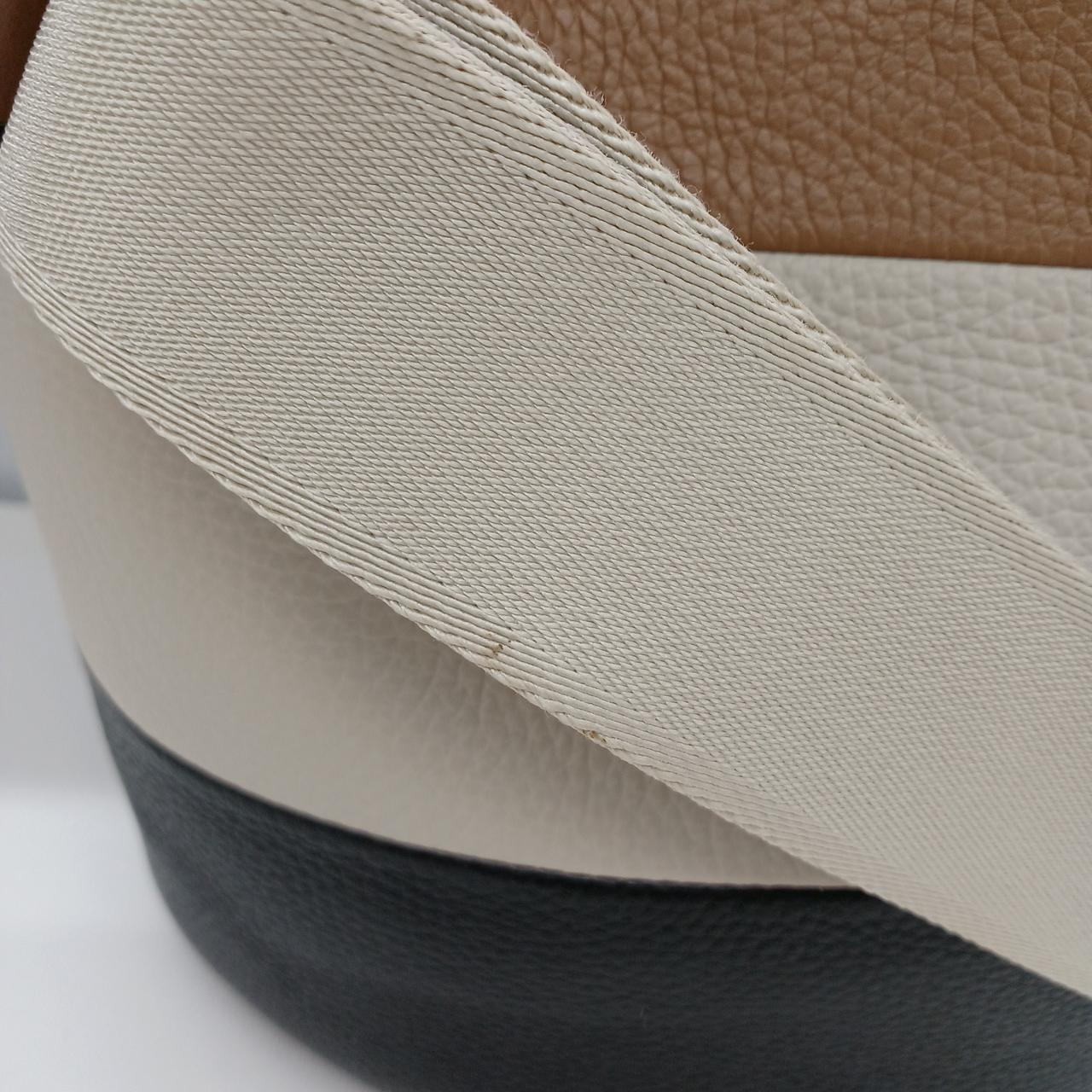 ショルダー汚れ