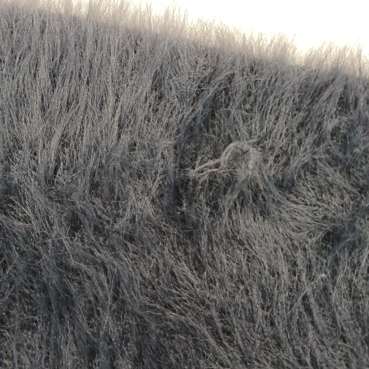 左袖糸飛び出しがあります