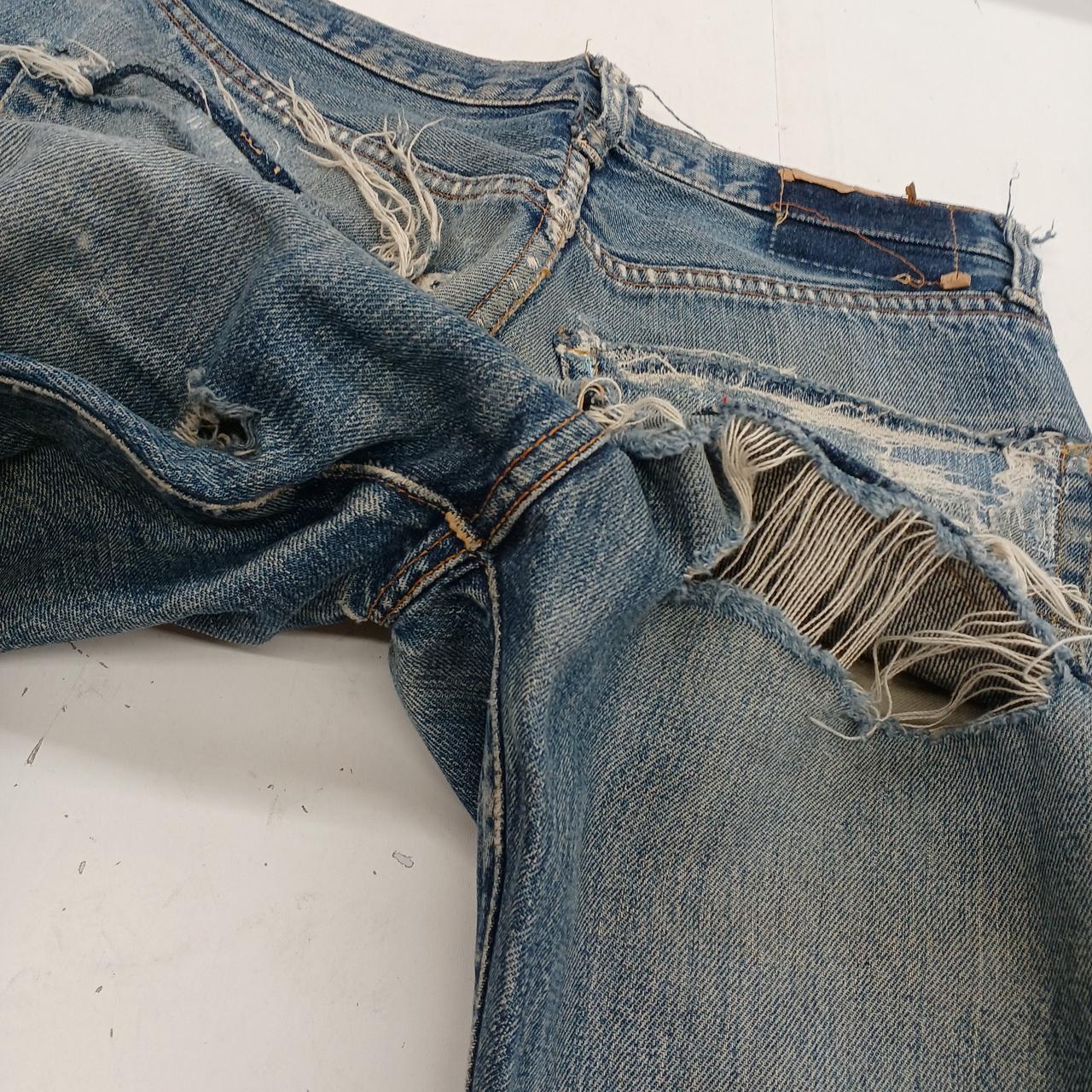 股ダメージ