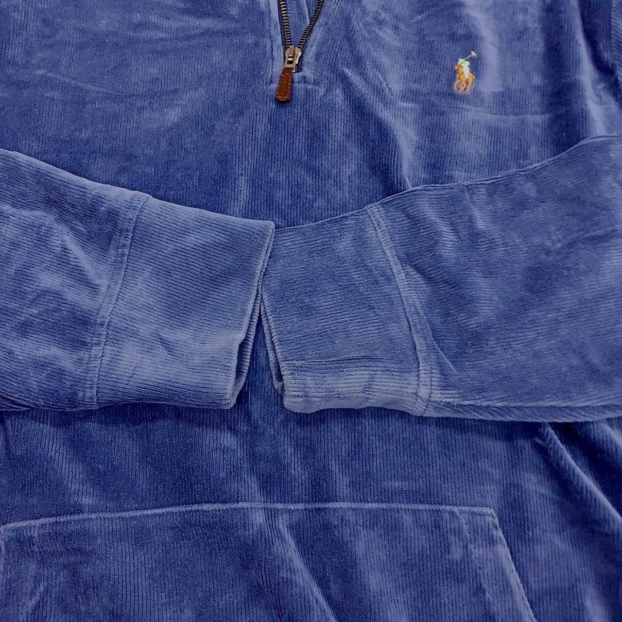 シワや色褪せあり