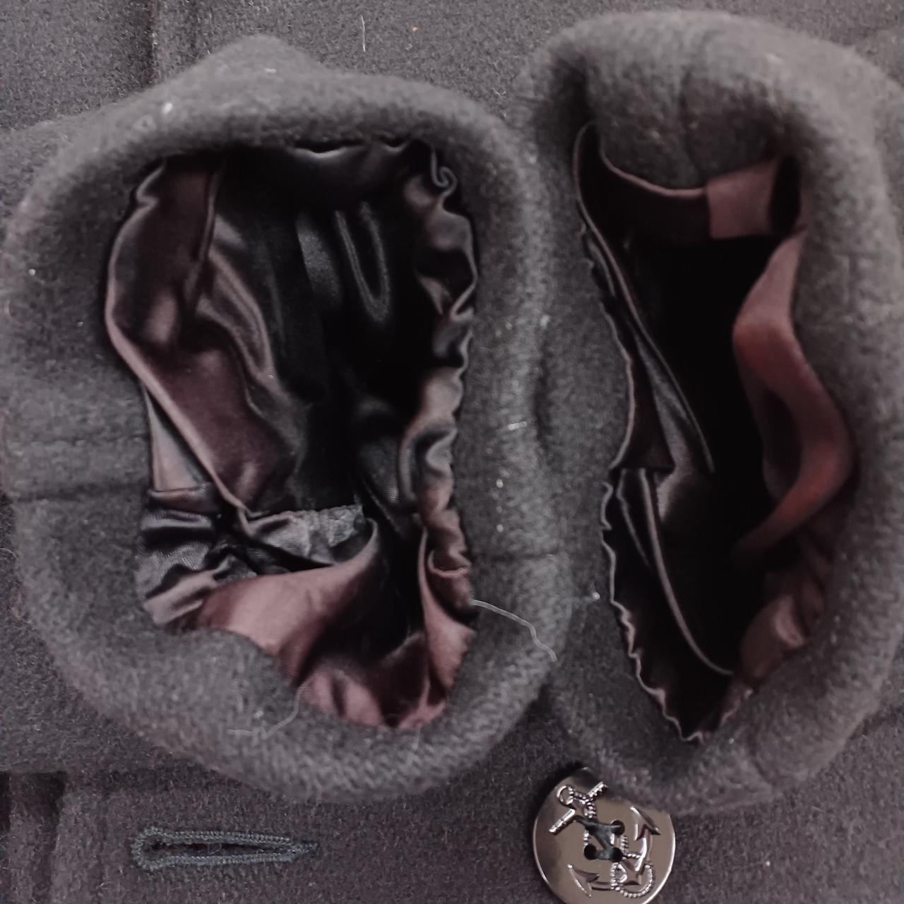 袖口に少し色褪せあり