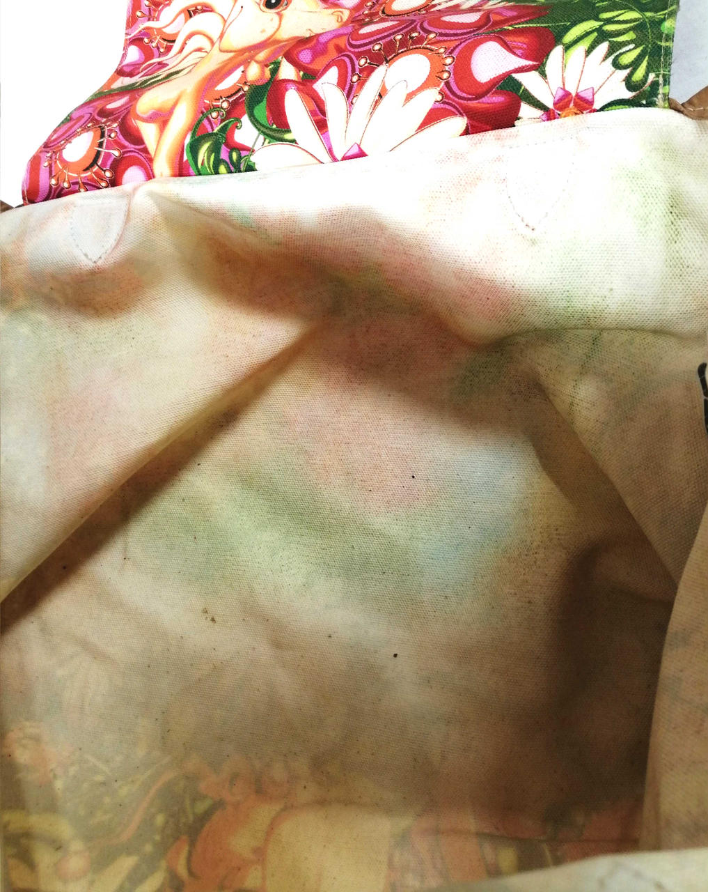 ポケット裏に色移り有り