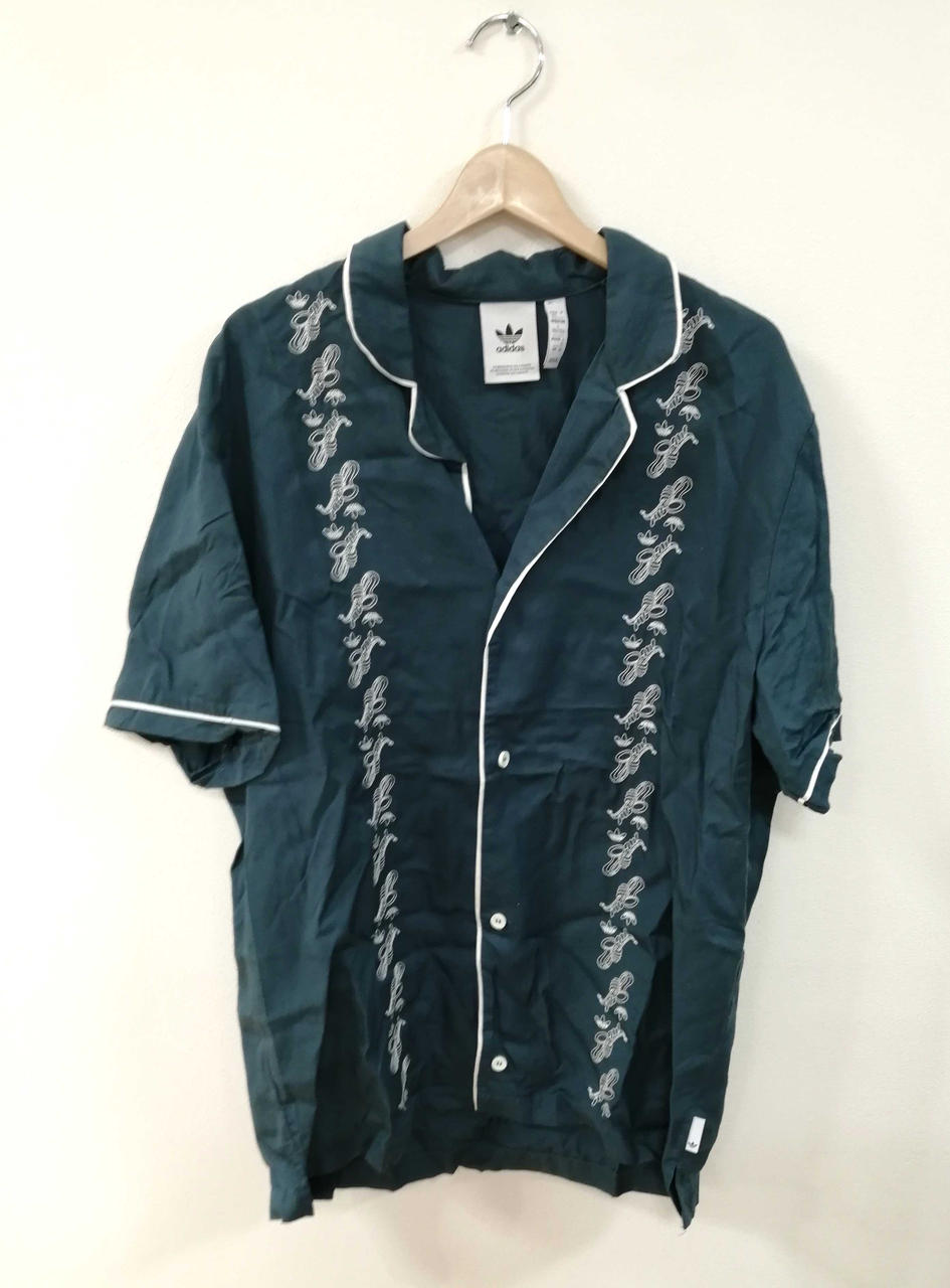 シワがございます。