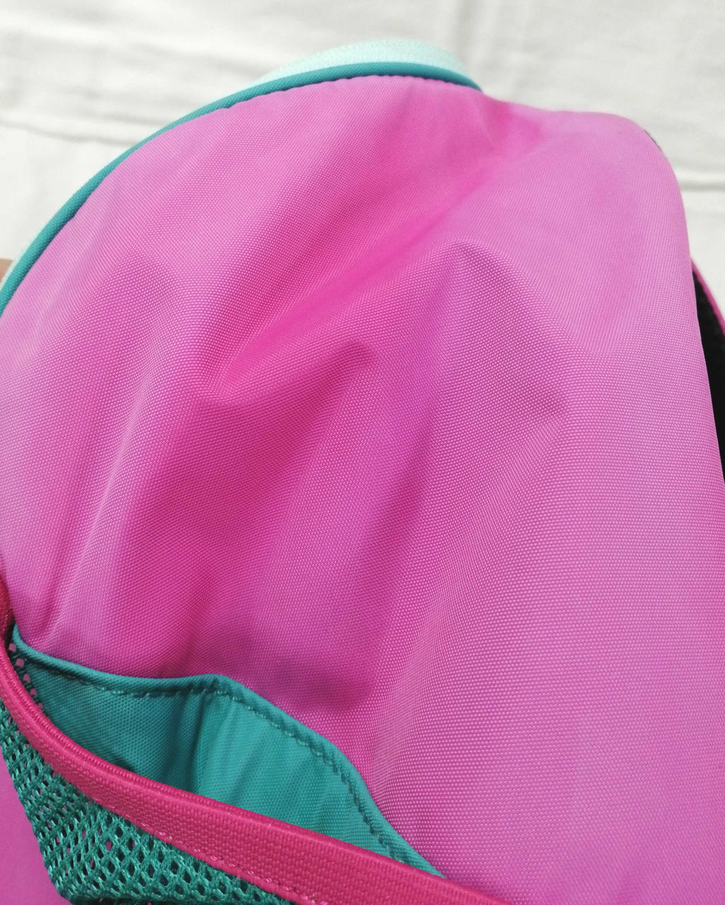 ヤケで変色有り