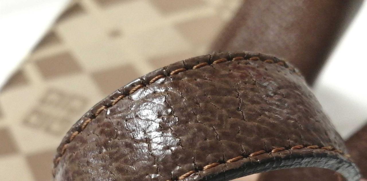 ハンドルヒビ有り