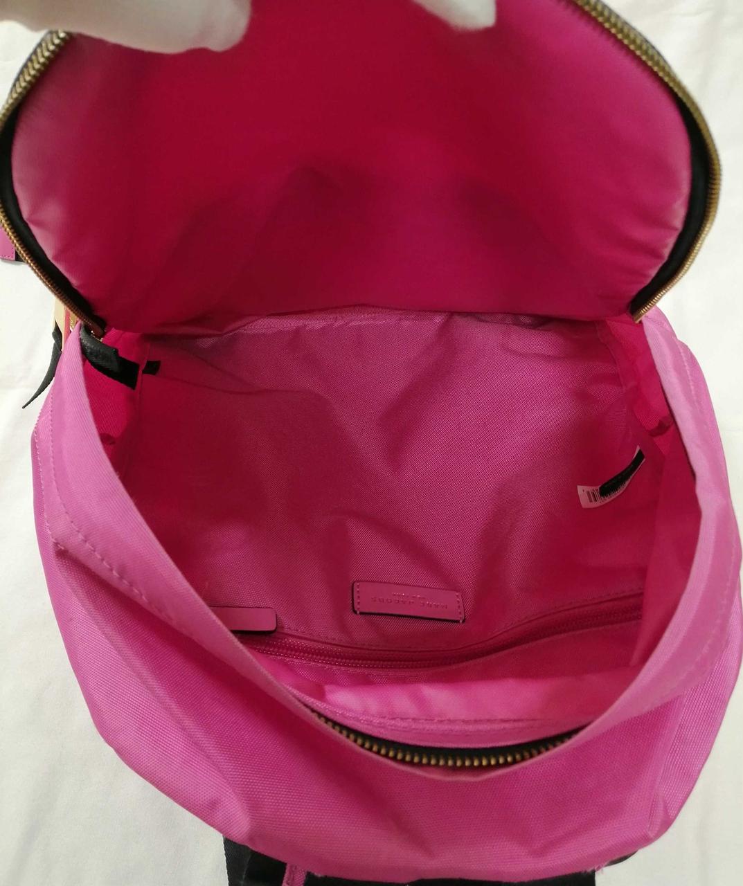 内側全体的に汚れ有り