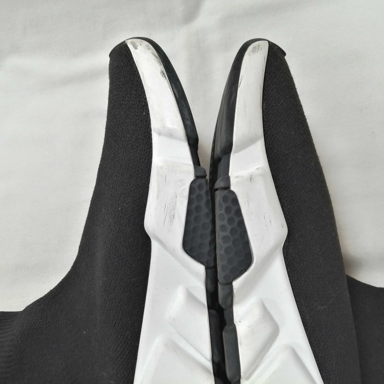 スレ、汚れ有り