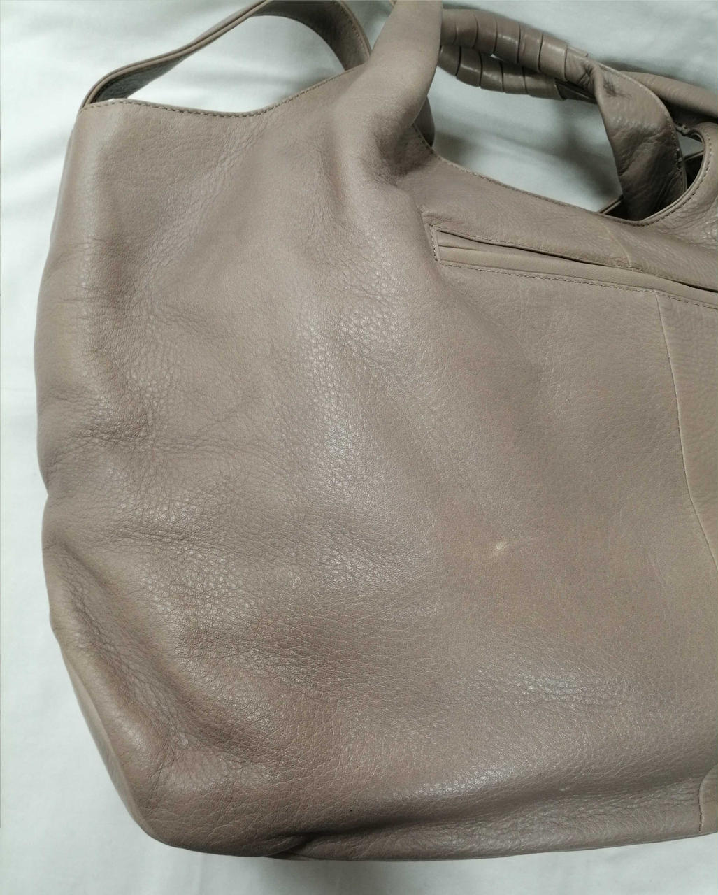 変色、スレ有り