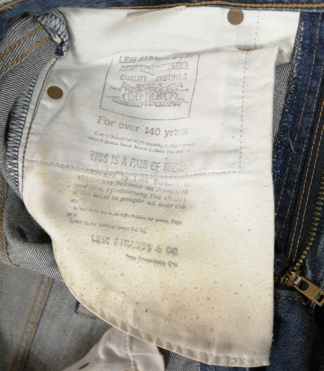 毛玉、黄ばみ有り