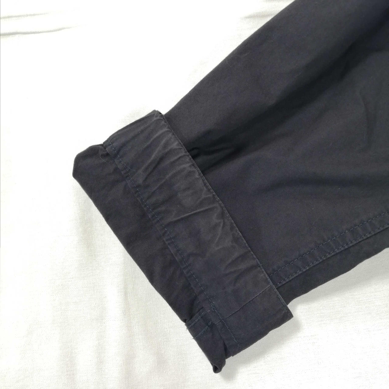 白く色褪せ有り