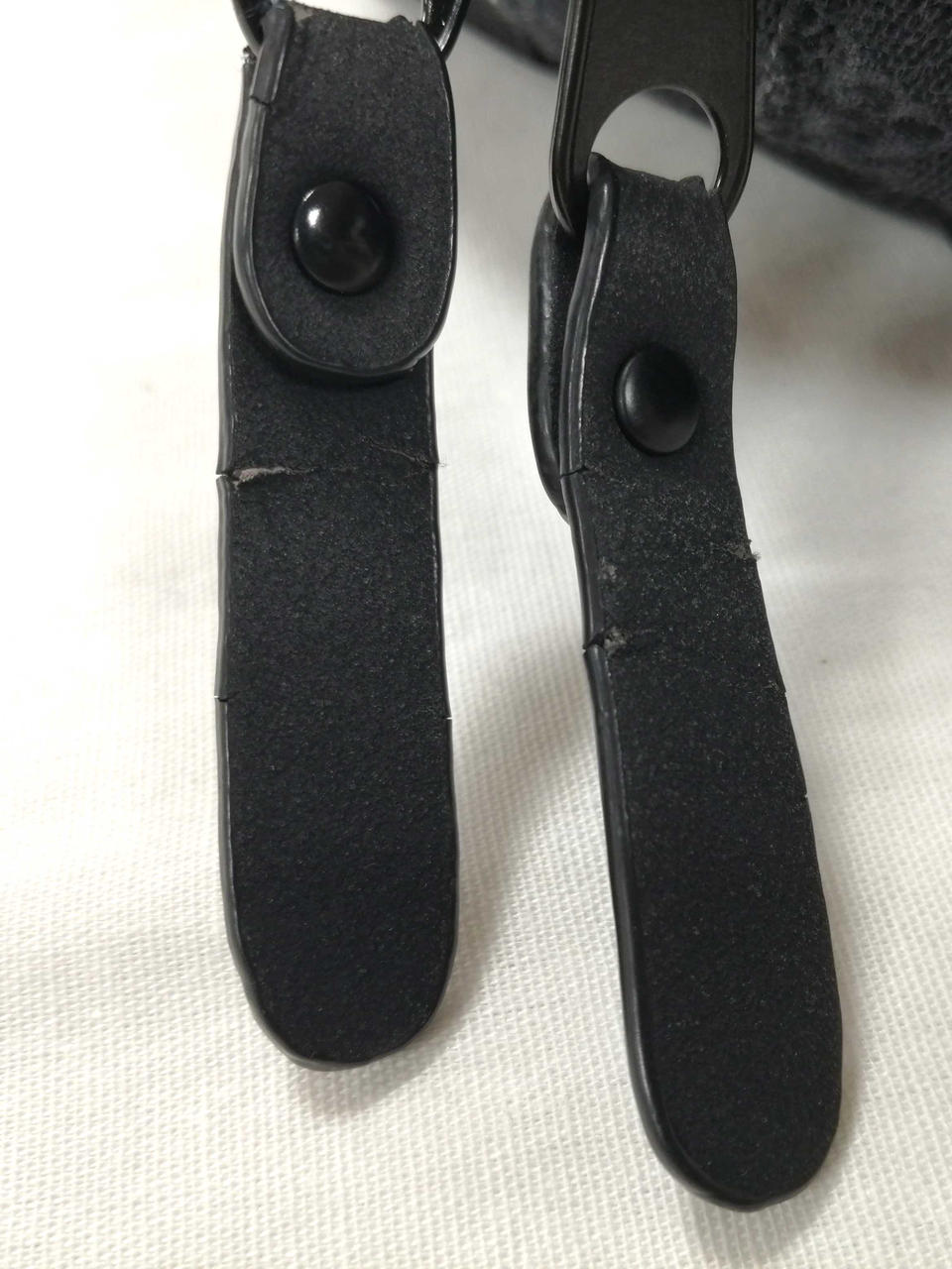 劣化で割れ有り