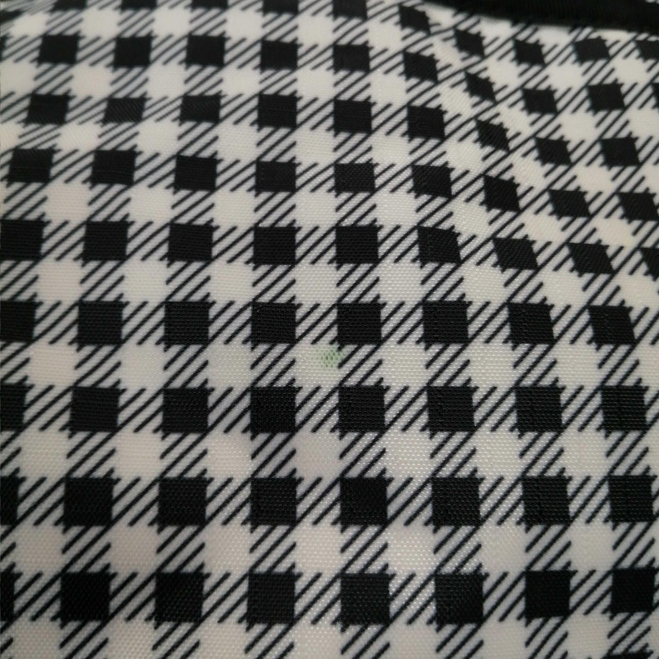 緑色の汚れ有り