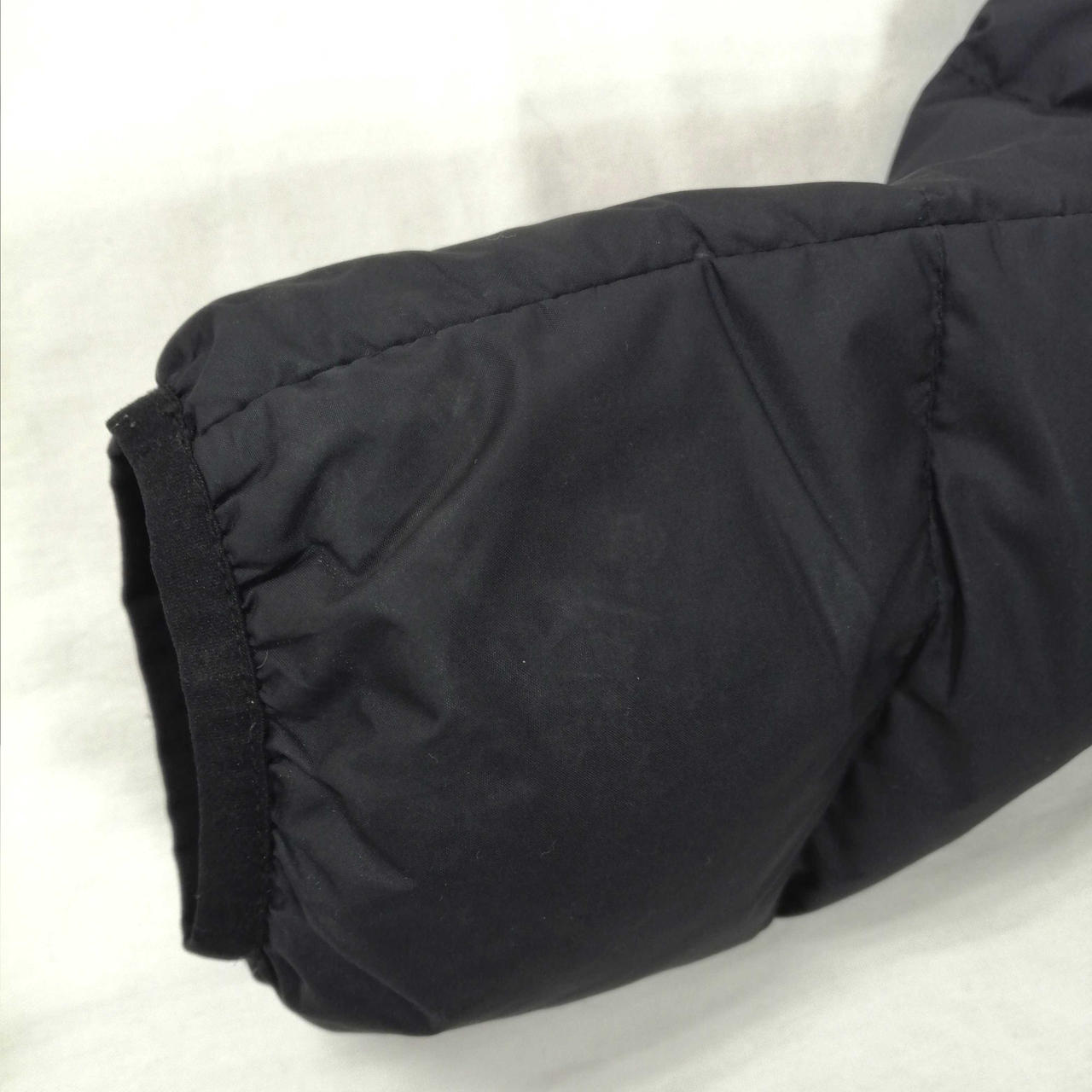 薄っすら白っぽく汚れ有り