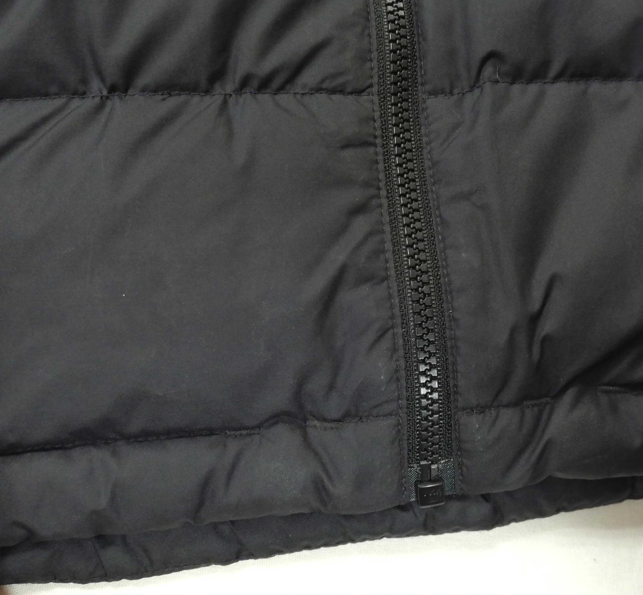 裾付近に薄っすら白汚れ有り