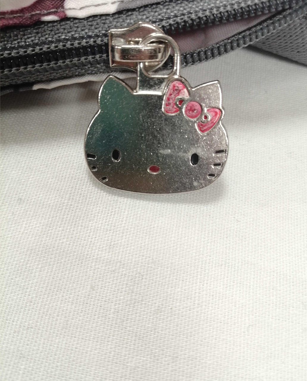 チャック部分汚れ有り