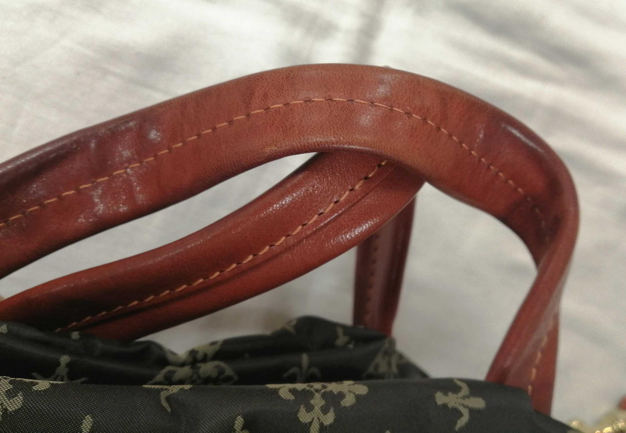 スレ、汚れ有り