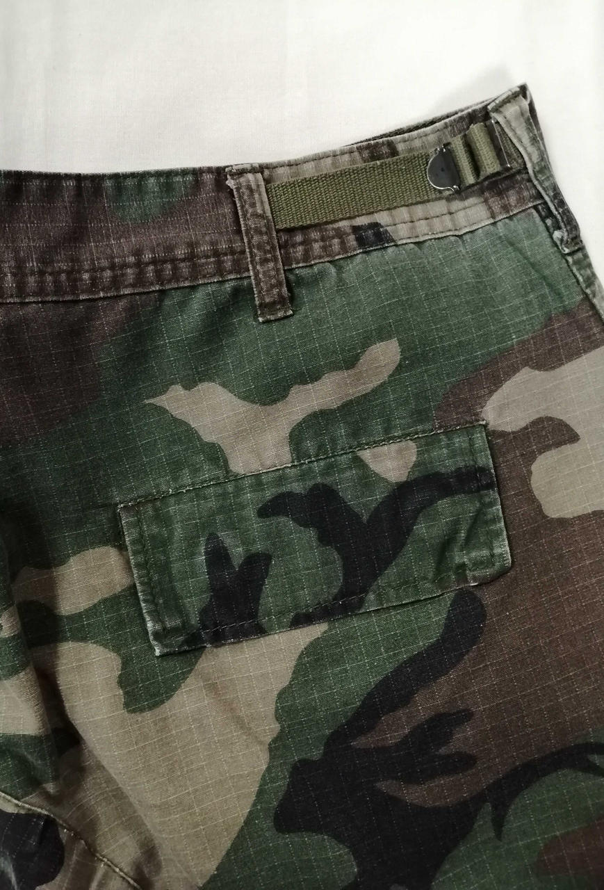 色褪せ有り