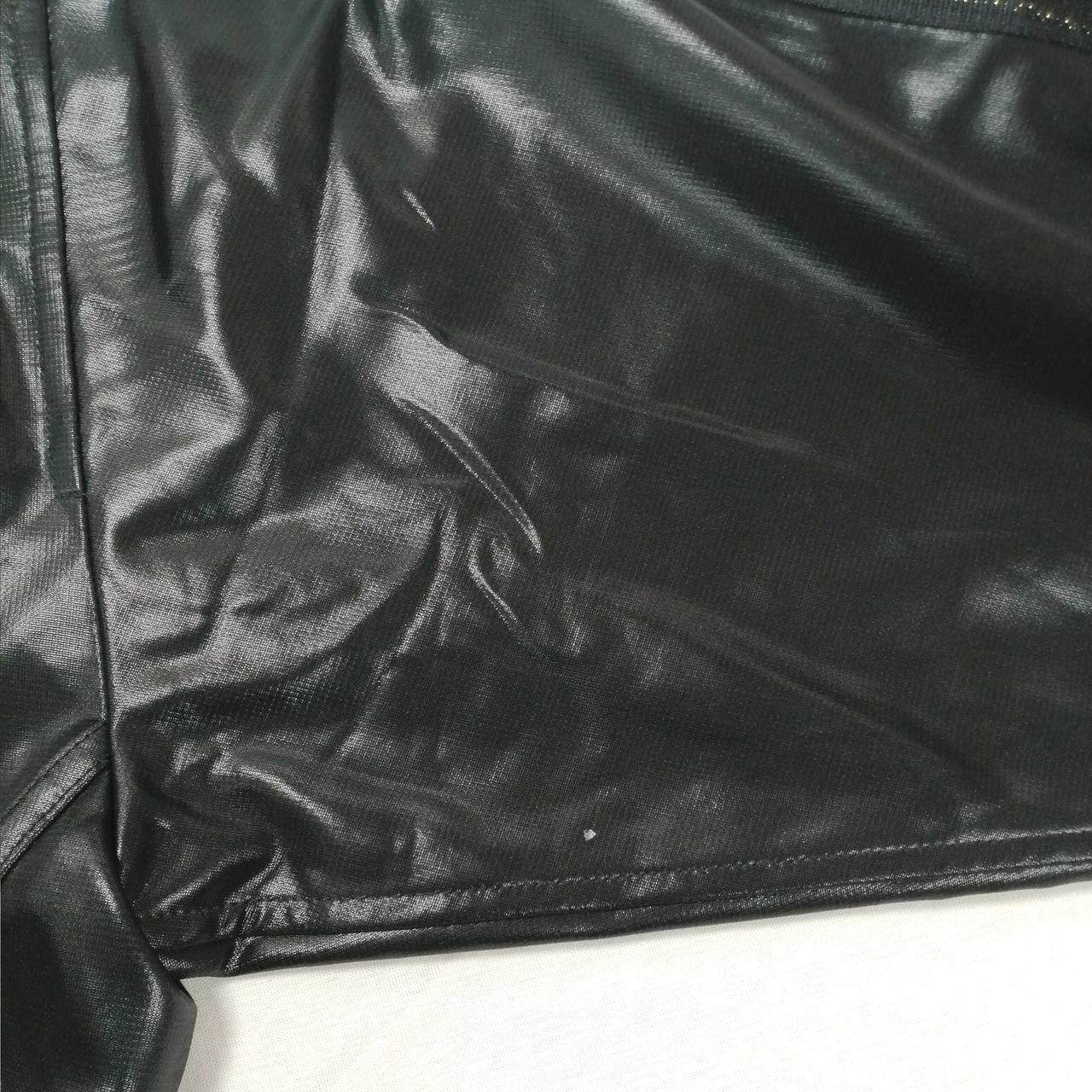 腕に汚れ有り