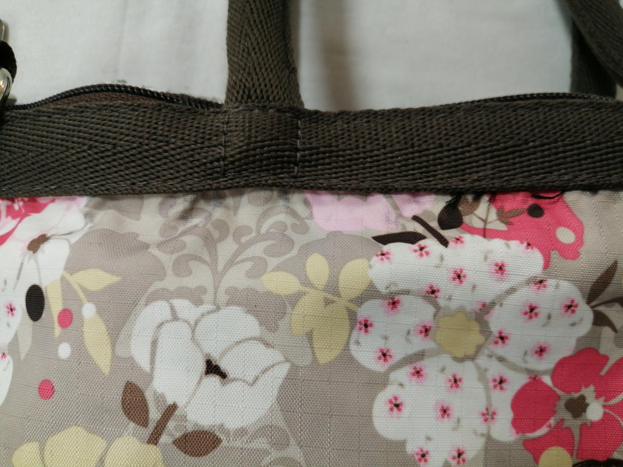 汚れ、ほつれ有り