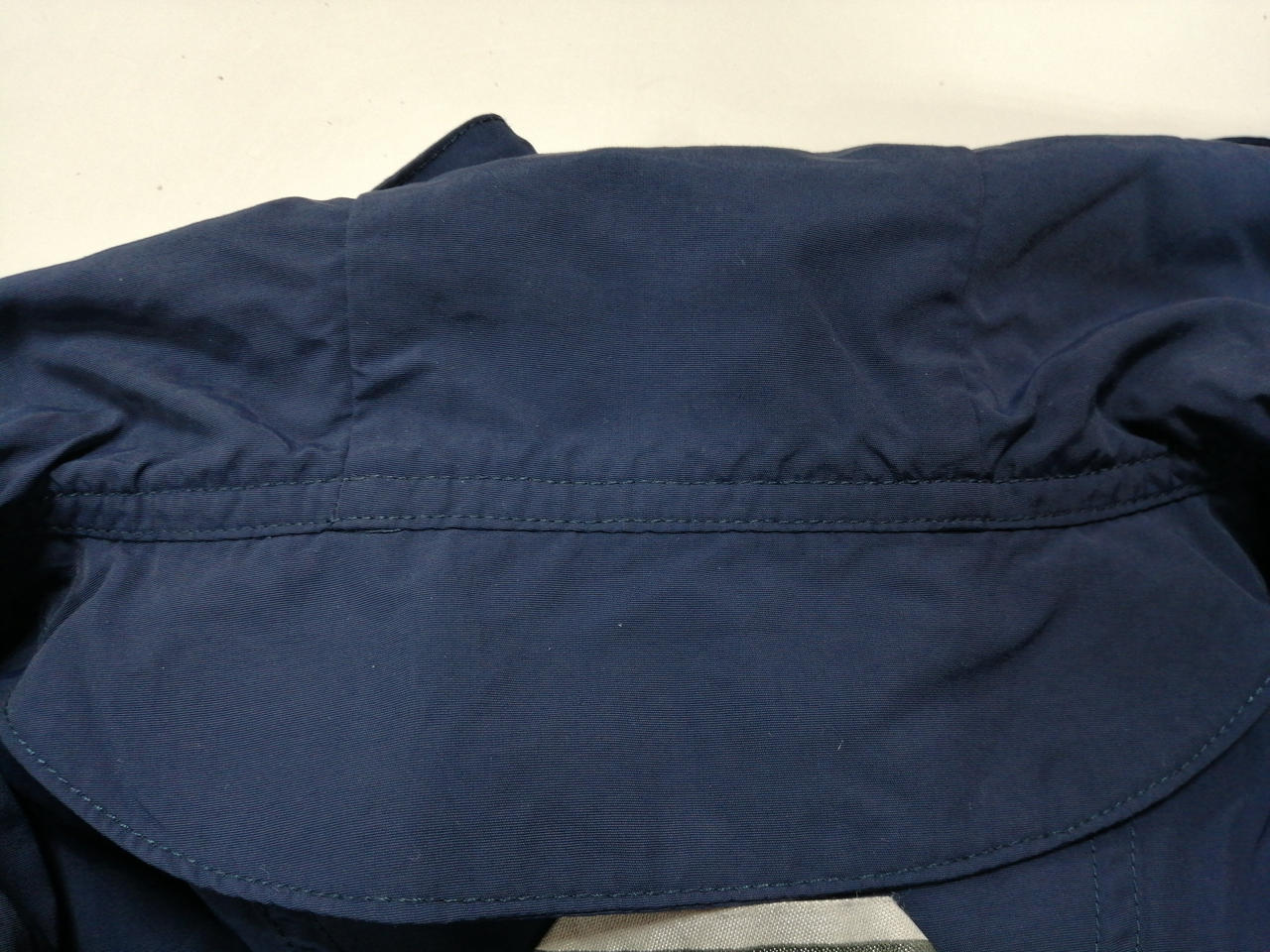 少々襟汚れ有り