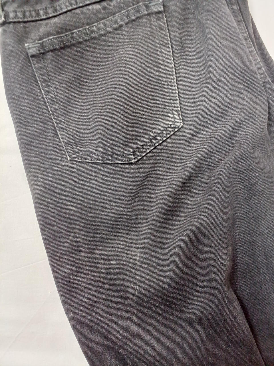 色褪せあり