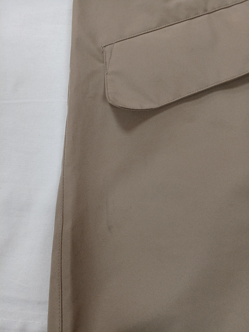 腰付近汚れあり